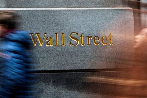 Wall Street opens lower as smaller bank stocks sink again